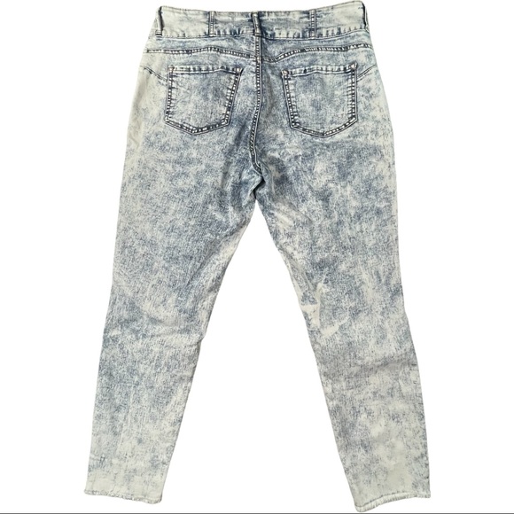 No Boundaries size 13 stretchy high rise sculpting skinny acid washed pants - Picture 5 of 7